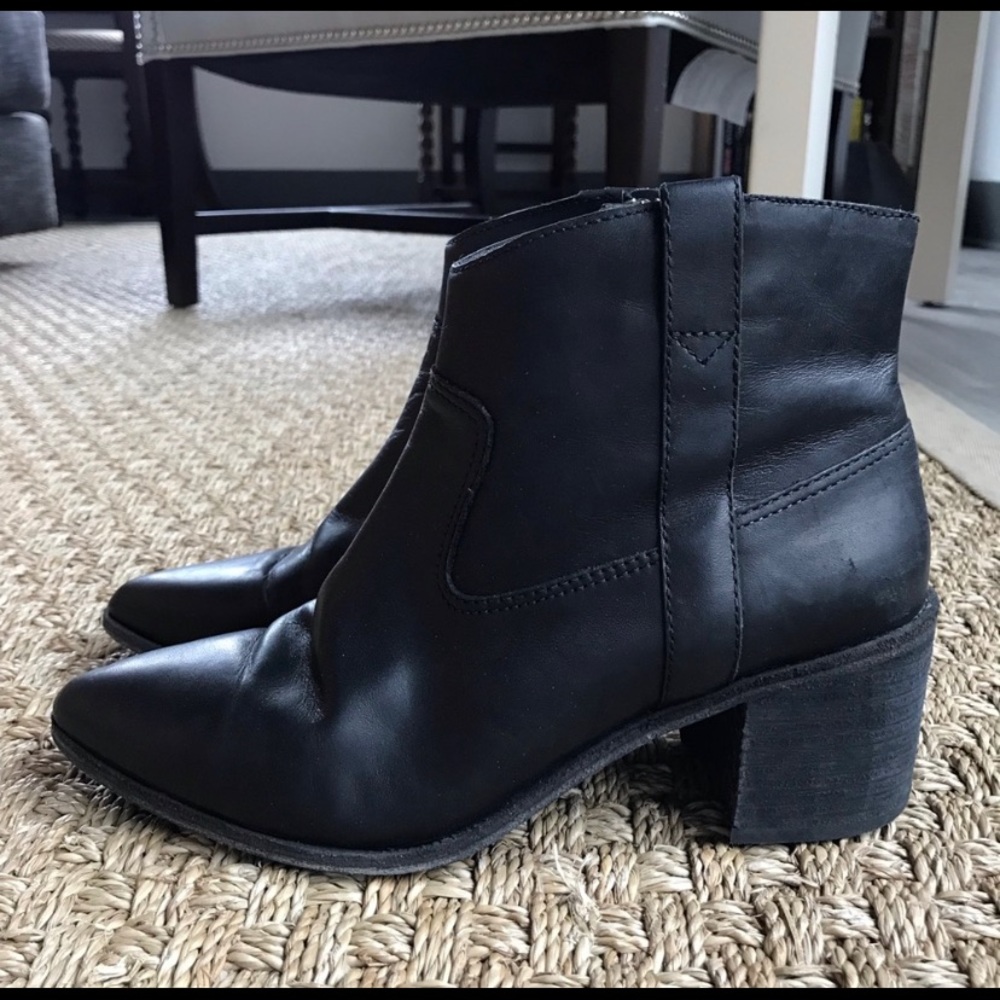 Madewell black booties